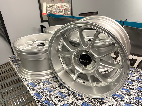 Lenso 91f Fanatic Wheels - 15x8" +35mm 4x100 Silver