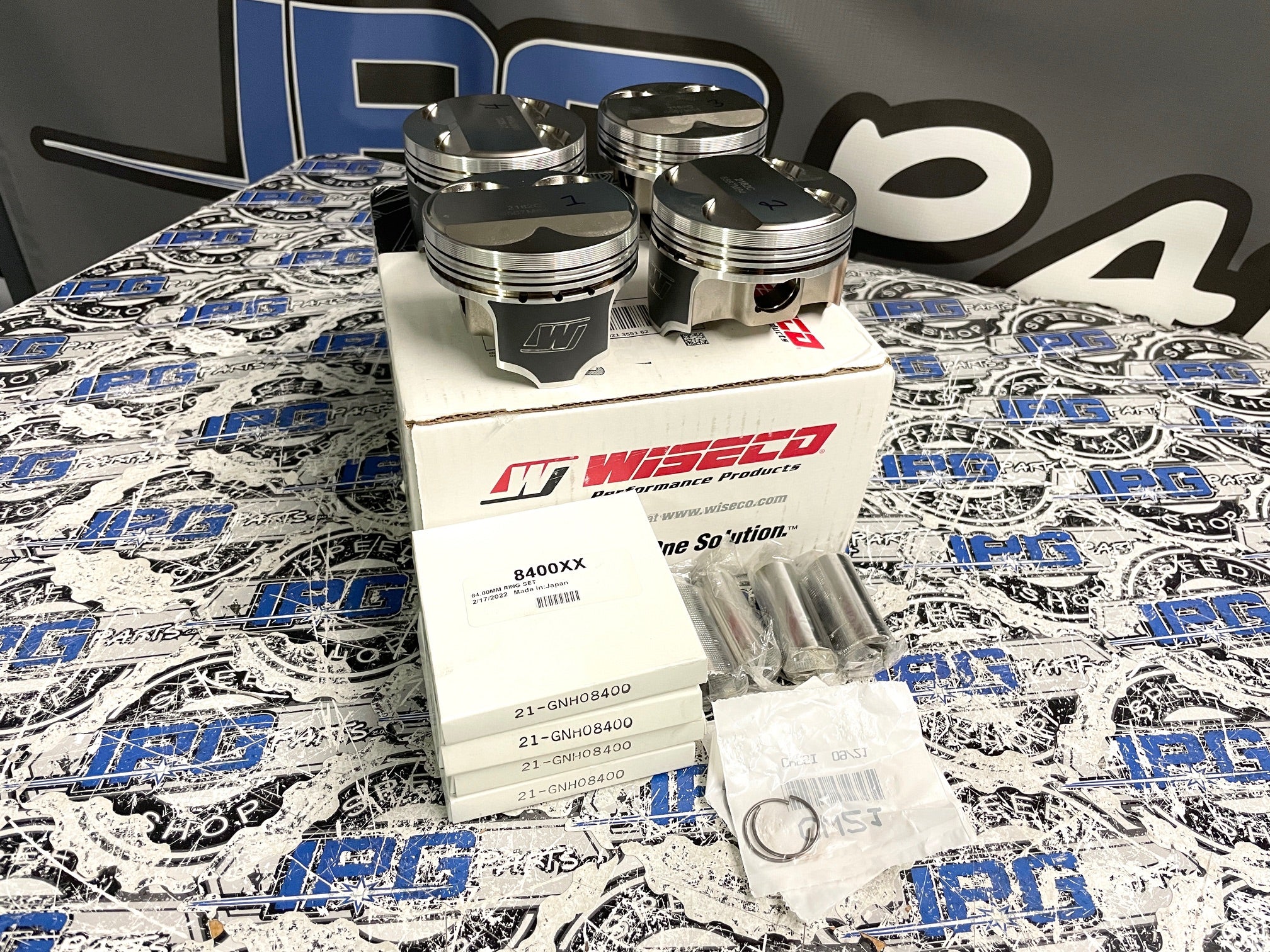 Wiseco Pistons 84mm Bore 11.3:1 for Honda B18 / B20 with VTEC Head